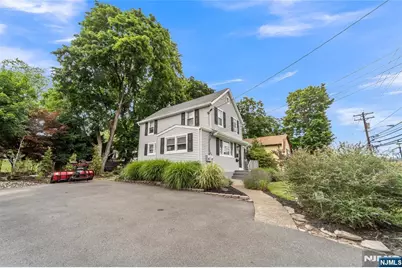 189 Livingston Street, Northvale, NJ 07647 - Photo 2