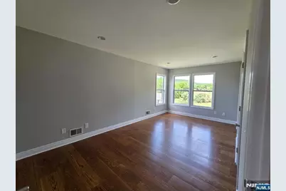 4 Michael Court, Hamburg, NJ 07419 - Photo 16