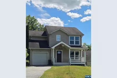 4 Michael Court, Hamburg, NJ 07419 - Photo 1