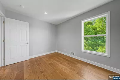 4 Michael Court, Hamburg, NJ 07419 - Photo 32