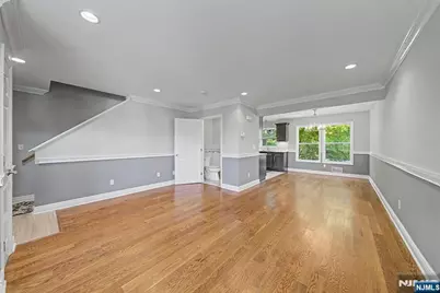 4 Michael Court, Hamburg, NJ 07419 - Photo 8