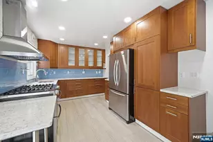 243 Woodland Ave, River Edge, NJ 07661 - Photo 8
