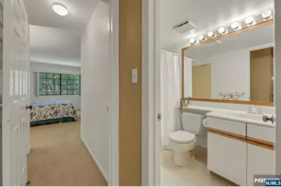 505 Mark Twain Way, Mahwah, NJ 07430 - Photo 12