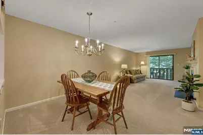 505 Mark Twain Way, Mahwah, NJ 07430 - Photo 4