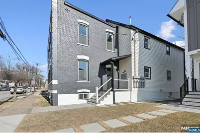 135 Forest Street 1R #1R, Montclair, NJ 07042 - Photo 2