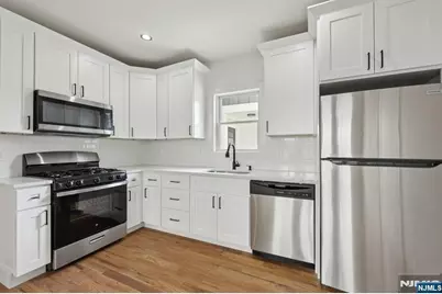 135 Forest Street 1R #1R, Montclair, NJ 07042 - Photo 6