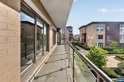 100 Eton Row 302 #302, Weehawken, NJ 07086 - Photo 20