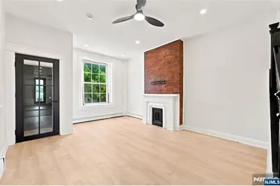 85 Union Street 2nd Floor #2nd Floor, Jersey City, NJ 07304 - Photo 6
