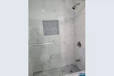 224 11th Street 2 #2, Palisades Park, NJ 07650 - Photo 6