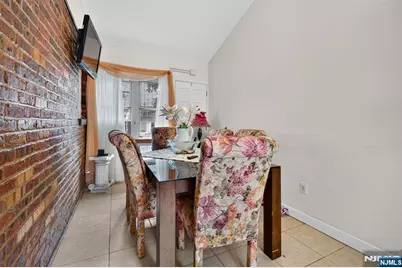 105 Baldwin Place, Bloomfield, NJ 07003 - Photo 14