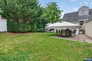 105 Baldwin Pl, Bloomfield, NJ 07003 - Photo 20