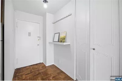 2100 Linwood Avenue 20N #20N, Fort Lee, NJ 07024 - Photo 1