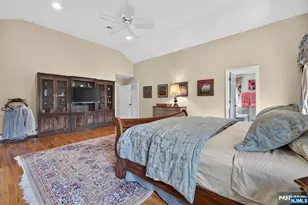 33 Crestwood Dr, Glen Rock, NJ 07452 - Photo 18