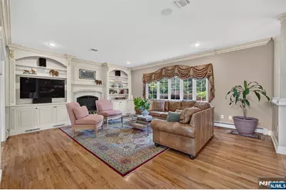 33 Crestwood Drive, Glen Rock, NJ 07452 - Photo 6