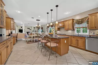 33 Crestwood Drive, Glen Rock, NJ 07452 - Photo 10