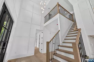 27 Crestwood Dr, Glen Rock, NJ 07452 - Photo 2