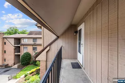 88 Boulevard 304 #304, Passaic, NJ 07055 - Photo 2