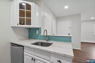 88 Blvd 304, Passaic, NJ 07055 - Photo 8