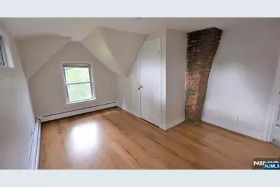 70 Elm Street, Montclair, NJ 07042 - Photo 34