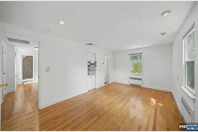 34 Esmond Place, Tenafly, NJ 07670 - Photo 32
