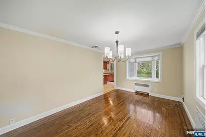 34 Esmond Place, Tenafly, NJ 07670 - Photo 18