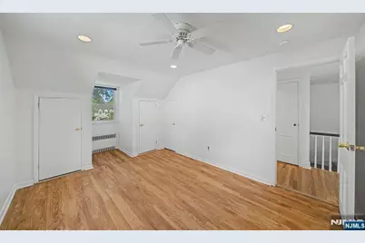 34 Esmond Place, Tenafly, NJ 07670 - Photo 24
