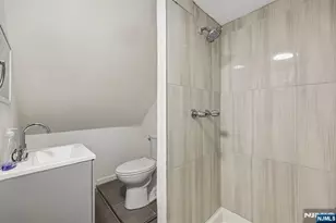 21 5th St, Clifton, NJ 07011 - Photo 32