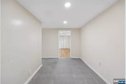 21 5th Street, Clifton, NJ 07011 - Photo 38