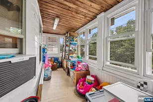 21 5th St, Clifton, NJ 07011 - Photo 22