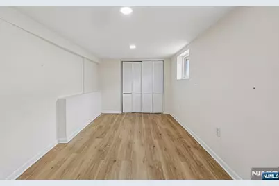 21 5th Street, Clifton, NJ 07011 - Photo 42