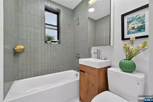 107 Kensington Ave 302, Jersey City, NJ 07304 - Photo 18