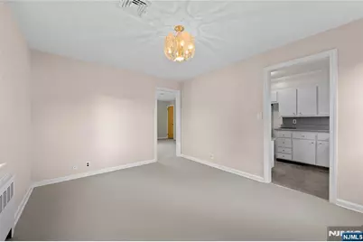 7 Freeman Place, Nutley, NJ 07110 - Photo 24