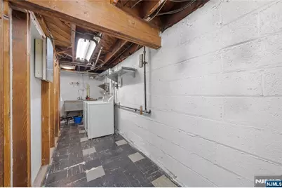 7 Freeman Place, Nutley, NJ 07110 - Photo 18