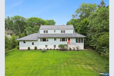 70 Kingwood Drive, Little Falls Township, NJ 07424 - Photo 2