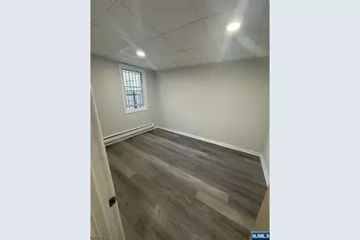 105 Broadway 1 #1, Newark, NJ 07104 - Photo 8
