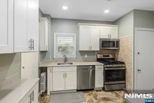 47 Vreeland Ave, Rutherford, NJ 07070 - Photo 10