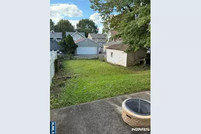 84 8th Street, Ridgefield Park, NJ 07660 - Photo 24