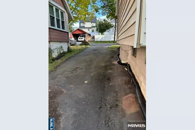 84 8th Street, Ridgefield Park, NJ 07660 - Photo 26