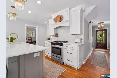 233 Park Avenue, Allendale, NJ 07401 - Photo 14