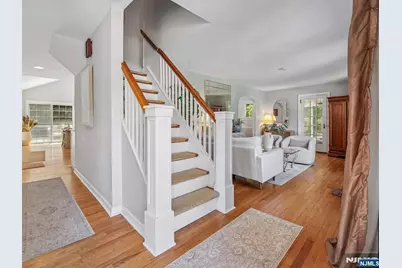 233 Park Avenue, Allendale, NJ 07401 - Photo 4