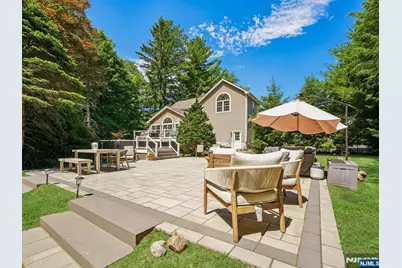 233 Park Avenue, Allendale, NJ 07401 - Photo 34