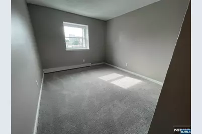 125 Lawrence Street 4C #4C, Hackensack, NJ 07601 - Photo 6