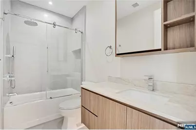 114 69th 1 #1, Guttenberg, NJ 07093 - Photo 10