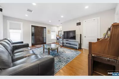 40 Frederick Street B #B, Little Ferry, NJ 07643 - Photo 4