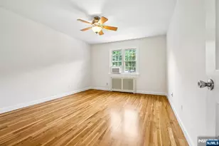 16 Wedgewood Dr 24, Verona, NJ 07044 - Photo 10