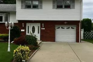 53 Somerville St, Rochelle Park Township, NJ 07662 - Photo 1