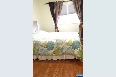 53 Somerville Street, Rochelle Park Township, NJ 07662 - Photo 14