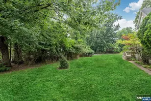 7 Hardenburgh Ave, Demarest, NJ 07627 - Photo 6