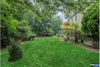 7 Hardenburgh Avenue, Demarest, NJ 07627 - Photo 4