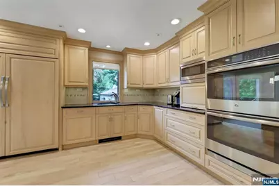 1330 Pennington Road, Teaneck Township, NJ 07666 - Photo 18